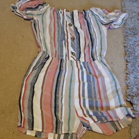 🎁🦋 off the shoulder romper - Picture 1 of 5